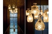 Chẳng thể ngờ những chiếc đèn đẹp lung linh này lại được làm từ chai thủy tinh tái chế